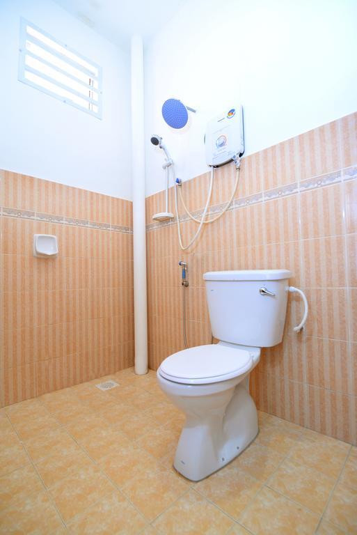 Singstay Guesthouse Mersing Bagian luar foto